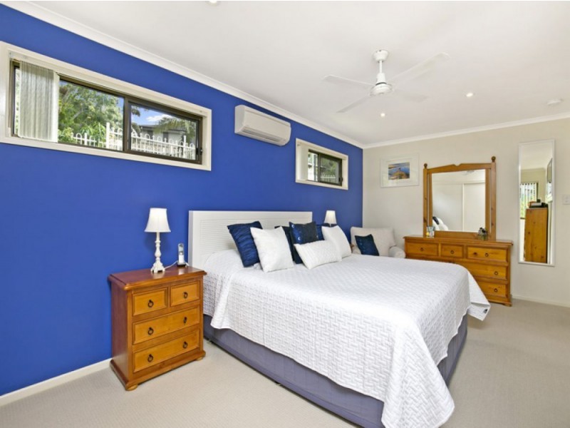 2 SEERS COURT, Shailer Park QLD 4128