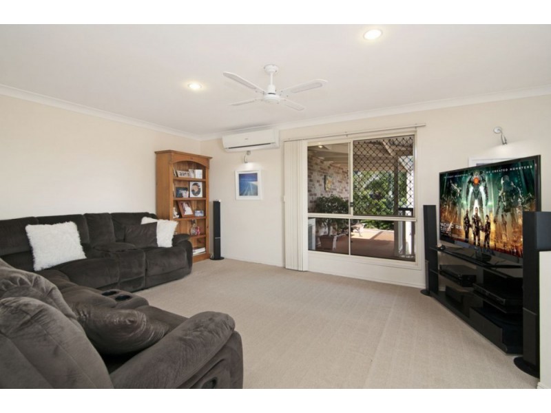 14 Sundar Crescent, Tanah Merah QLD 4128
