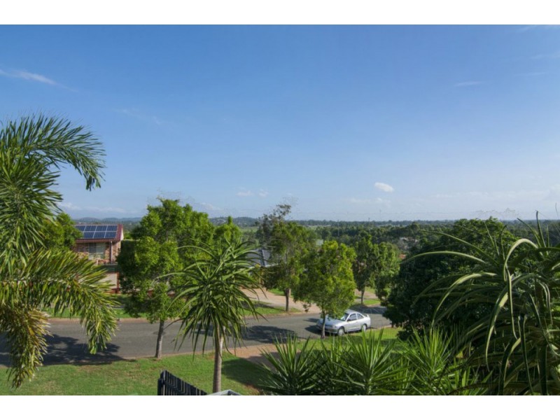 14 Sundar Crescent, Tanah Merah QLD 4128