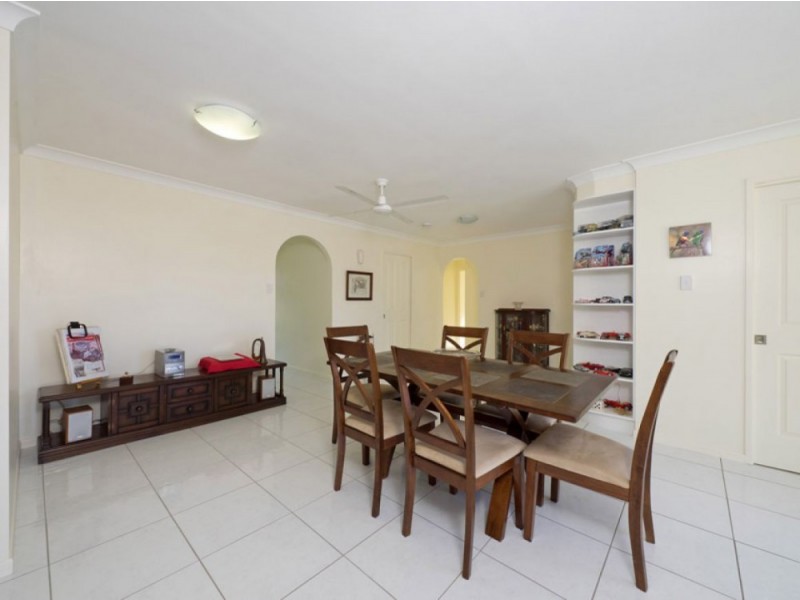 25 Edinburgh Drive, Bethania QLD 4205