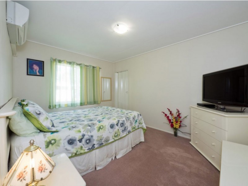 13 Sylvania Street, Logan Central QLD 4114