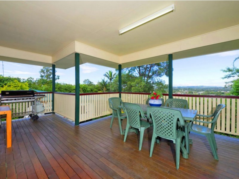 56 Barokee Drive, Tanah Merah QLD 4128