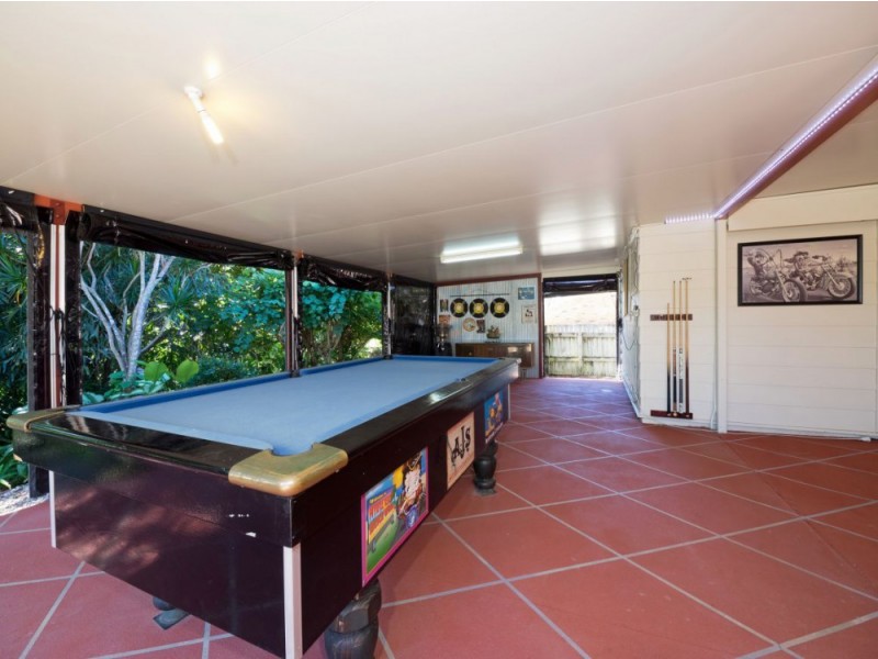 10 Blackthorn Crescent, Shailer Park QLD 4128