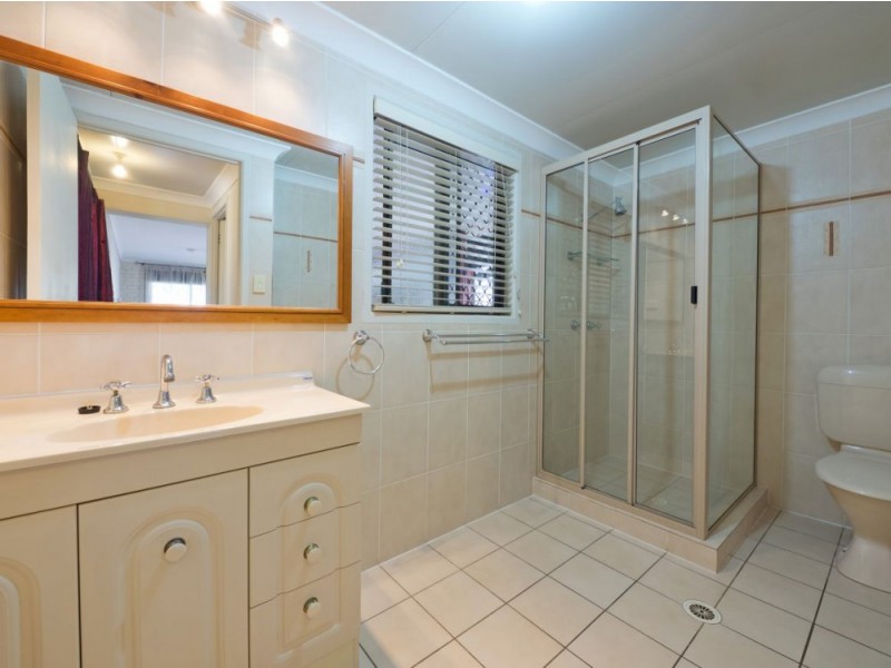 10 Blackthorn Crescent, Shailer Park QLD 4128