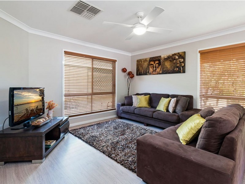 4 Kabang Court, Tanah Merah QLD 4128