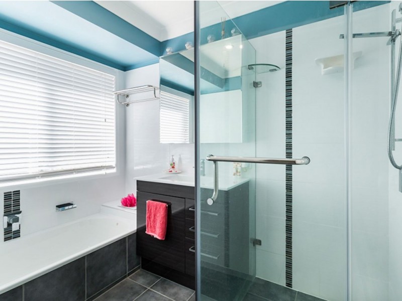 4 Kabang Court, Tanah Merah QLD 4128