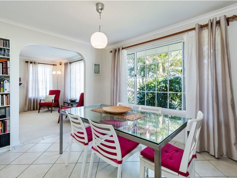 4 Warnambul Road, Shailer Park QLD 4128