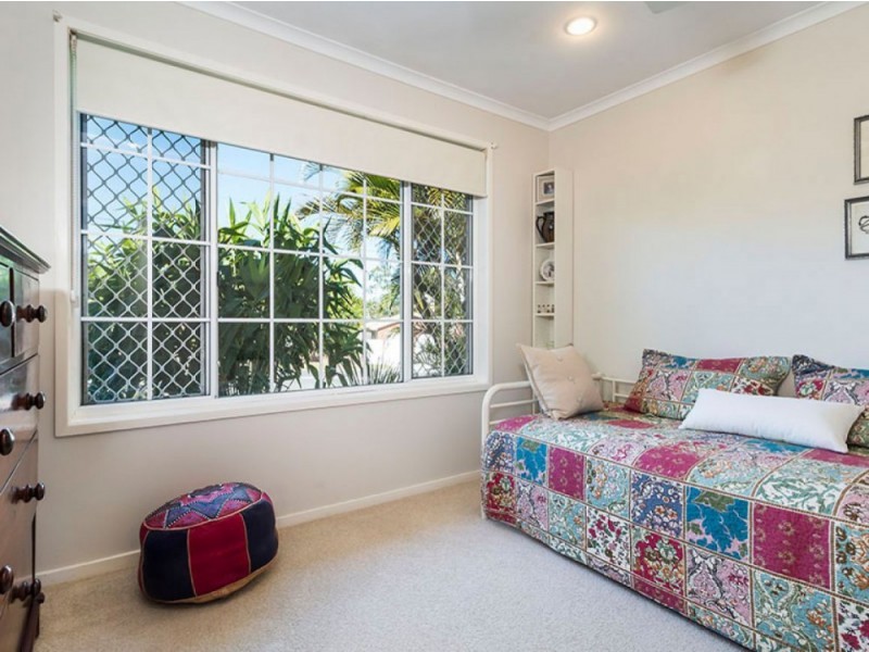 4 Warnambul Road, Shailer Park QLD 4128