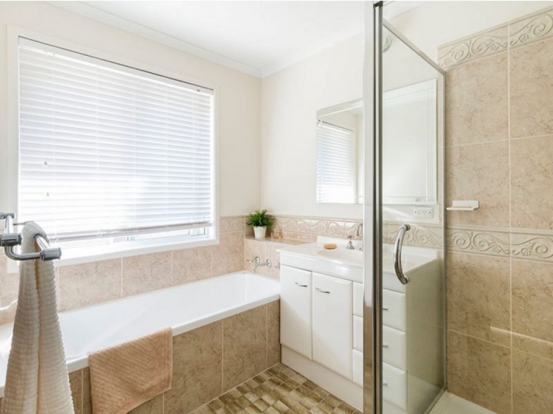 4 Warnambul Road, Shailer Park QLD 4128