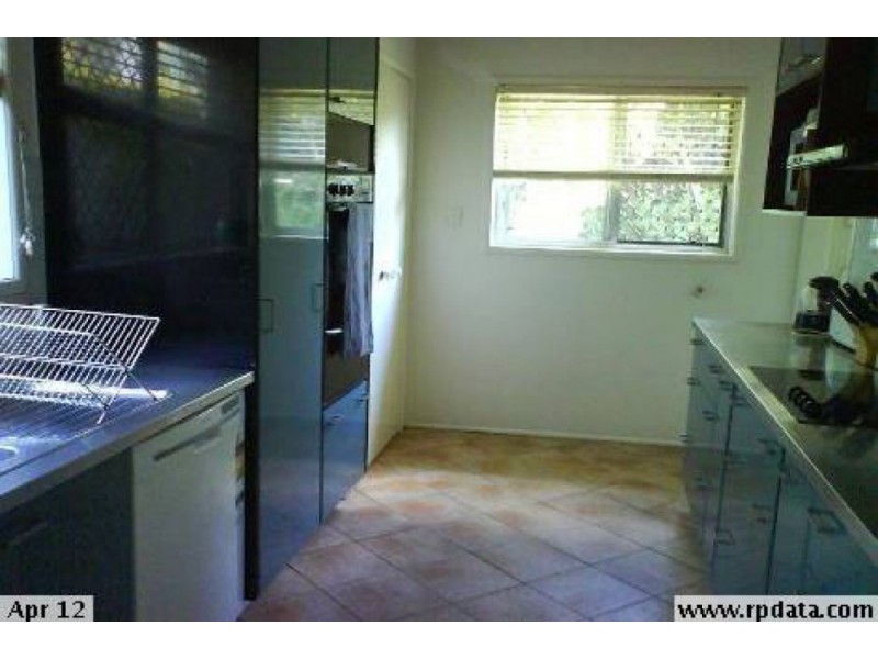 4 Celosia Street, Daisy Hill QLD 4127