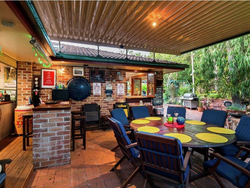1 Tivoli Court, Rochedale South QLD 4123
