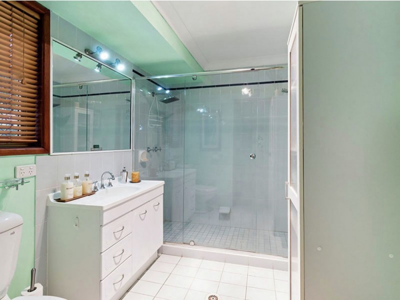 1 Tivoli Court, Rochedale South QLD 4123