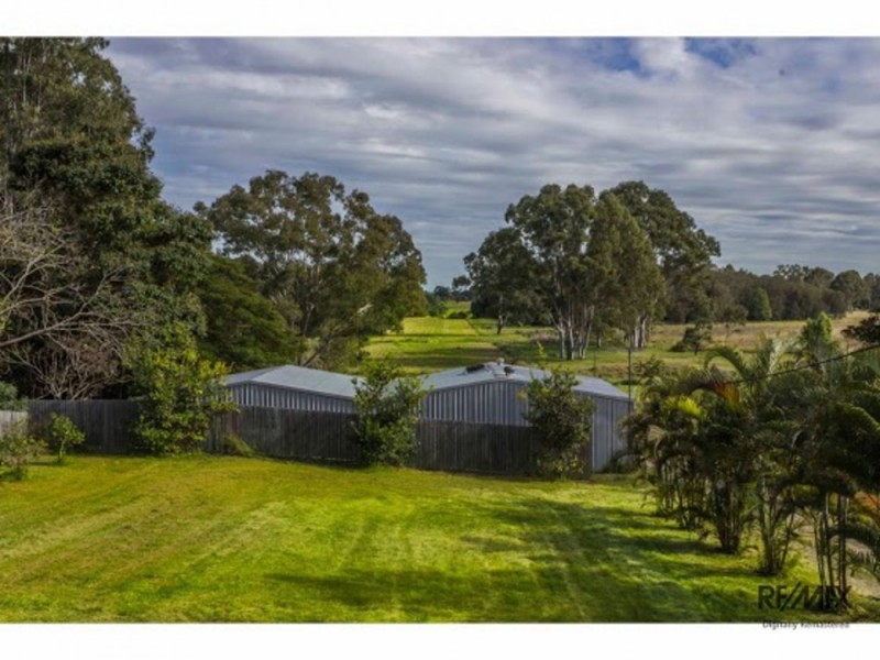15 Danyenah Street, Loganholme QLD 4129
