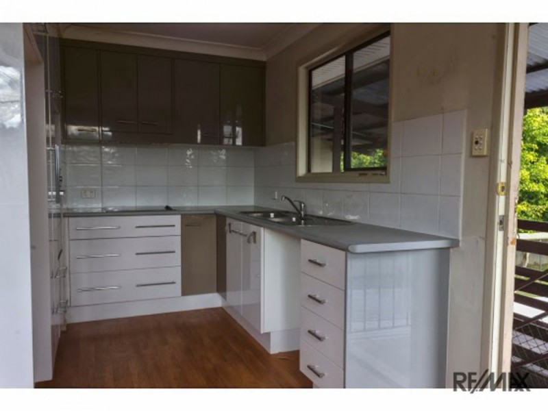 15 Danyenah Street, Loganholme QLD 4129