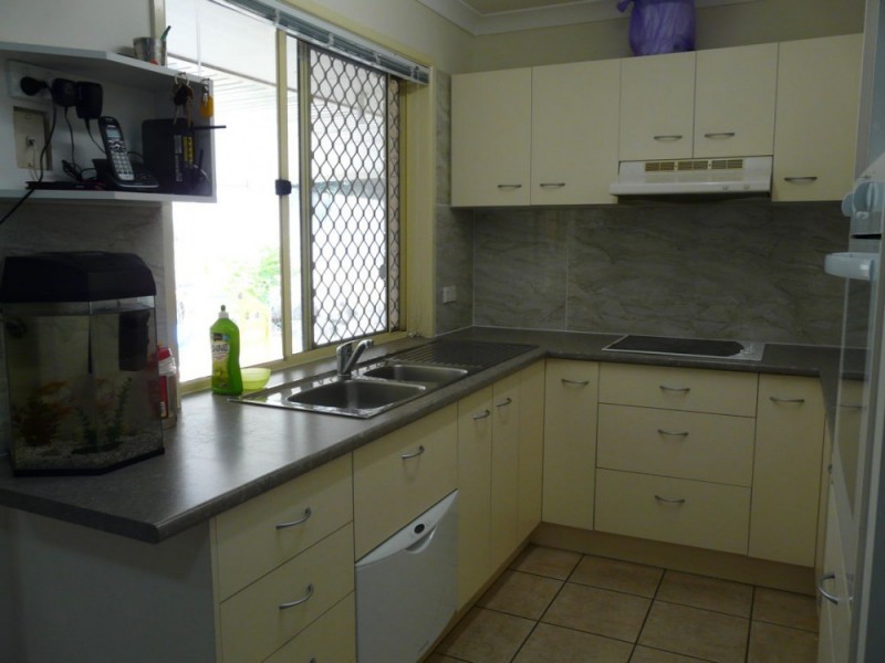 9 Kabut Court, Tanah Merah QLD 4128