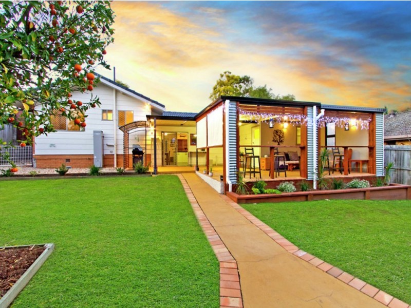 8 Truman Crescent, Slacks Creek QLD 4127