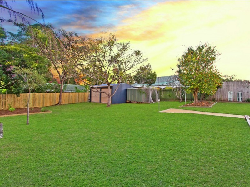 8 Truman Crescent, Slacks Creek QLD 4127