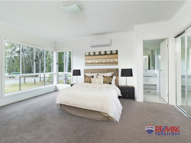 13 Vincent Street, Cornubia QLD 4130