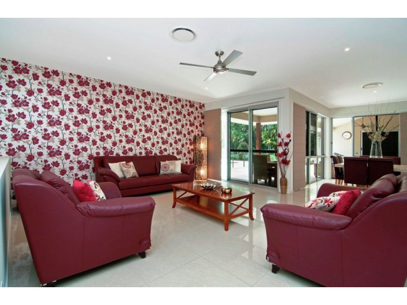 27-33 Highgrove Close, Chambers Flat QLD 4133