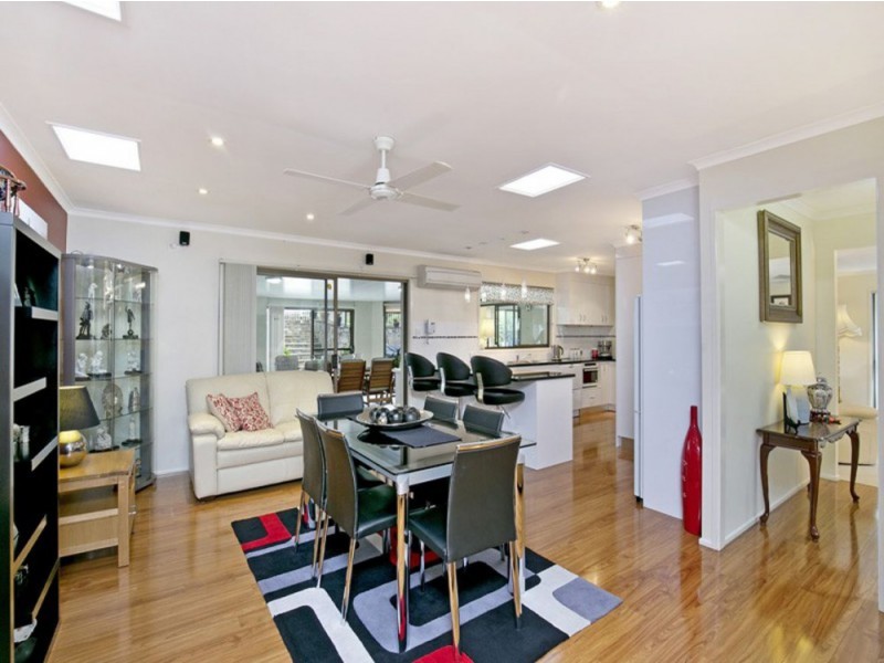 2 SEERS COURT, Shailer Park QLD 4128