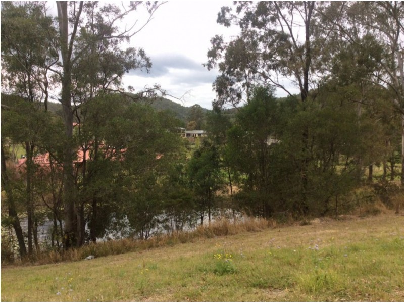 261 Clagiraba Road, Mount Nathan QLD 4211