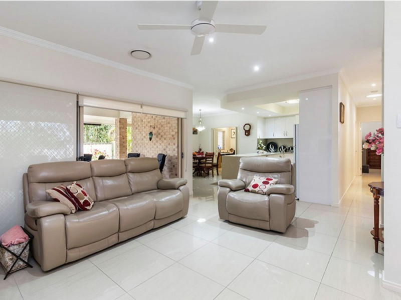 103 Shailer road, Shailer Park QLD 4128