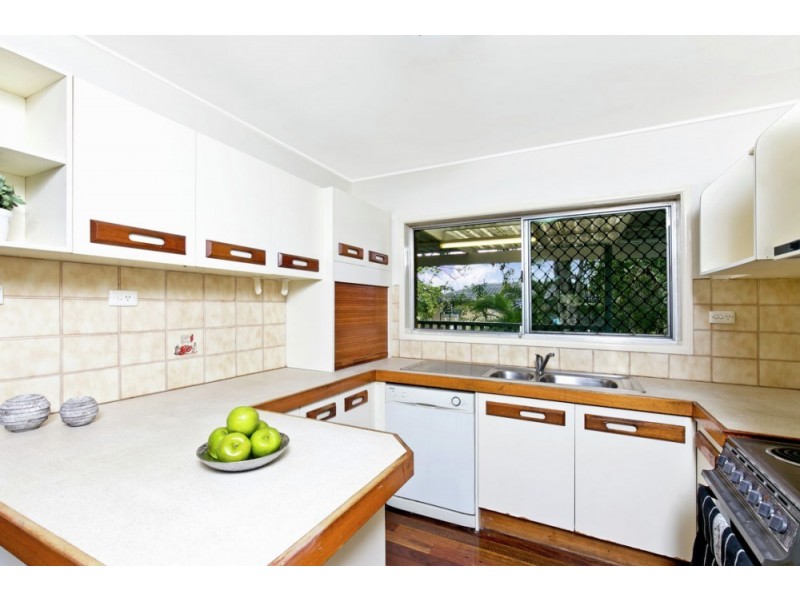 10 FAIRYMEAD STREET, Underwood QLD 4119