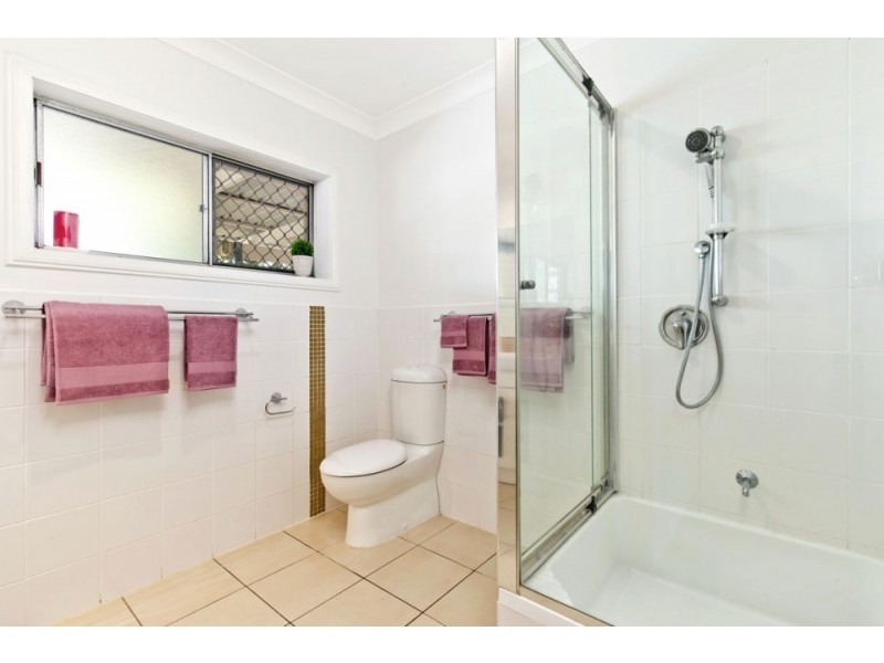 10 FAIRYMEAD STREET, Underwood QLD 4119