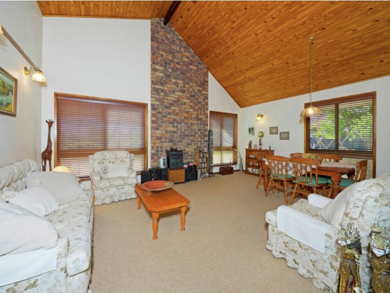 31 Oatberry Crescent, Shailer Park QLD 4128