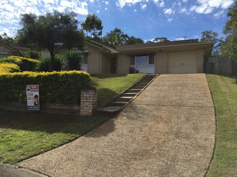 9 Kabut Court, Tanah Merah QLD 4128