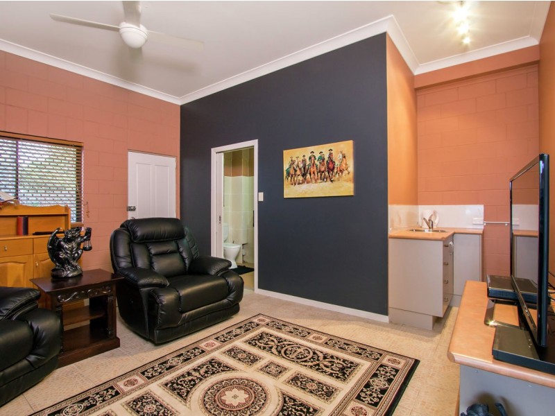 16 Sundar Crescent, Tanah Merah QLD 4128