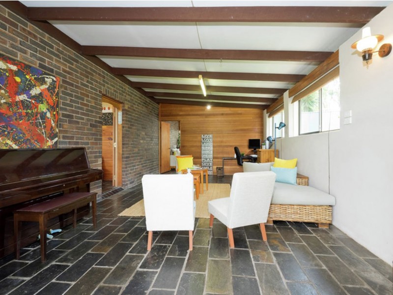 220 Plantain Road, Shailer Park QLD 4128