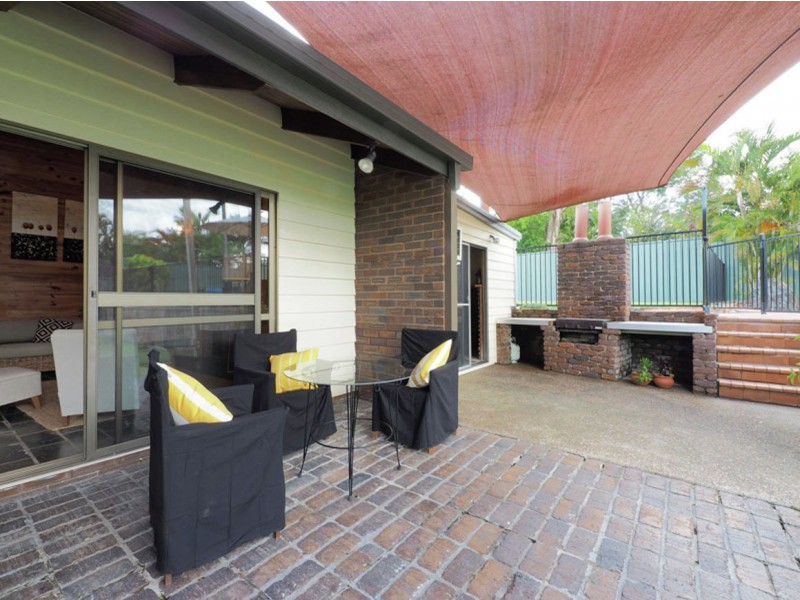 220 Plantain Road, Shailer Park QLD 4128