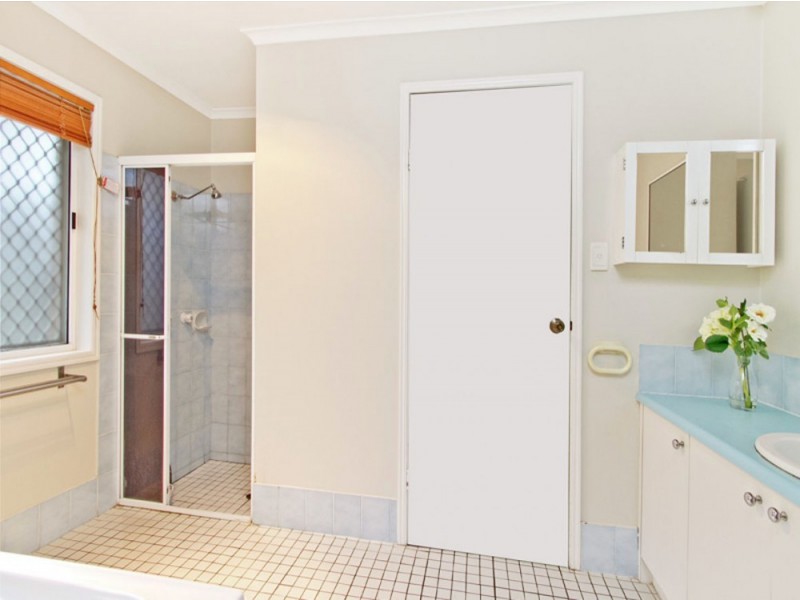 51 Kiewa Drive, Loganholme QLD 4129