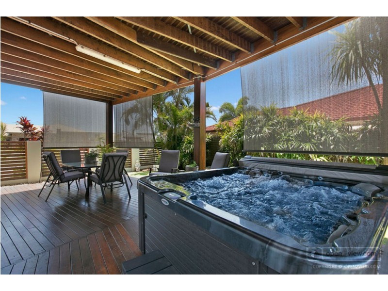 8 St Ives Court, Redland Bay QLD 4165