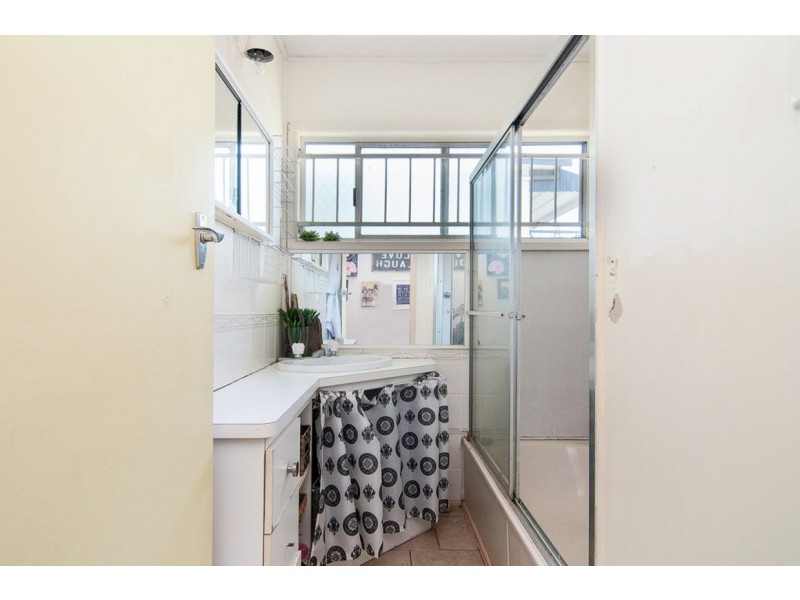 100 Queens Rd, Slacks Creek QLD 4127