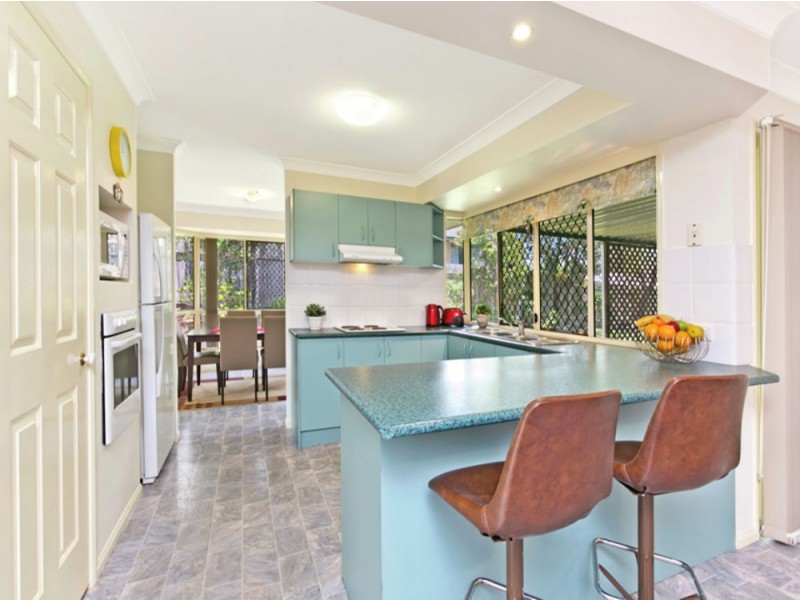 30 WILLIAM NIXON WAY, Edens Landing QLD 4207