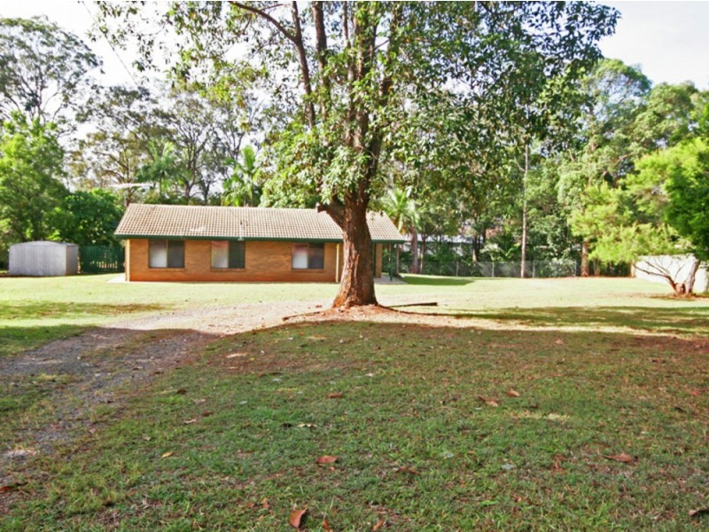 10 Cory Ct, Tanah Merah QLD 4128