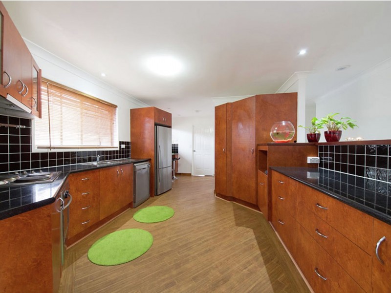 14 Yarabah Crescent, Shailer Park QLD 4128