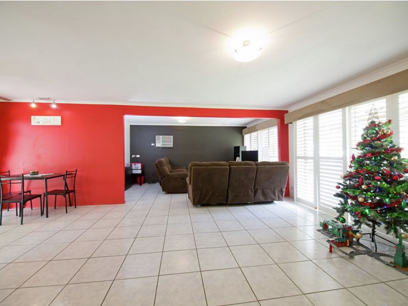 33 Osanna Street, Daisy Hill QLD 4127