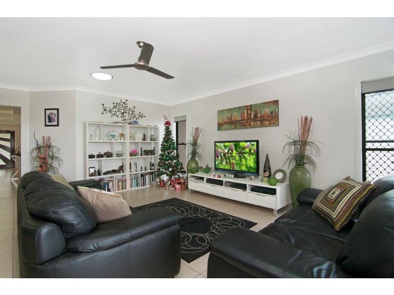 16 Poplin Place, Mount Cotton QLD 4165