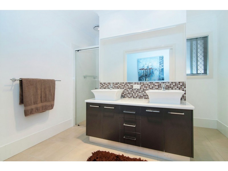 16 Poplin Place, Mount Cotton QLD 4165