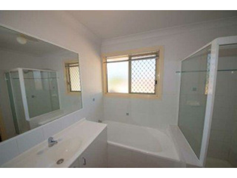 Carina Heights QLD 4152