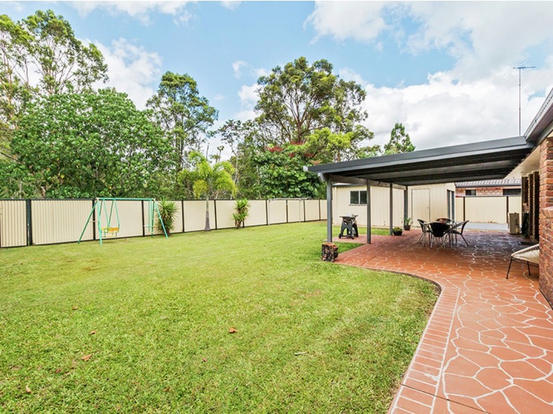 15 Sherwood Crescent, Daisy Hill QLD 4127