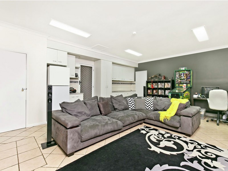 40-42 Josephfina Ct, Logan Reserve QLD 4133