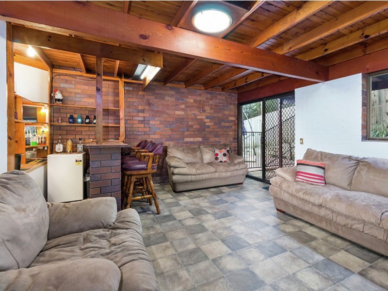 11 Forest Street, Daisy Hill QLD 4127