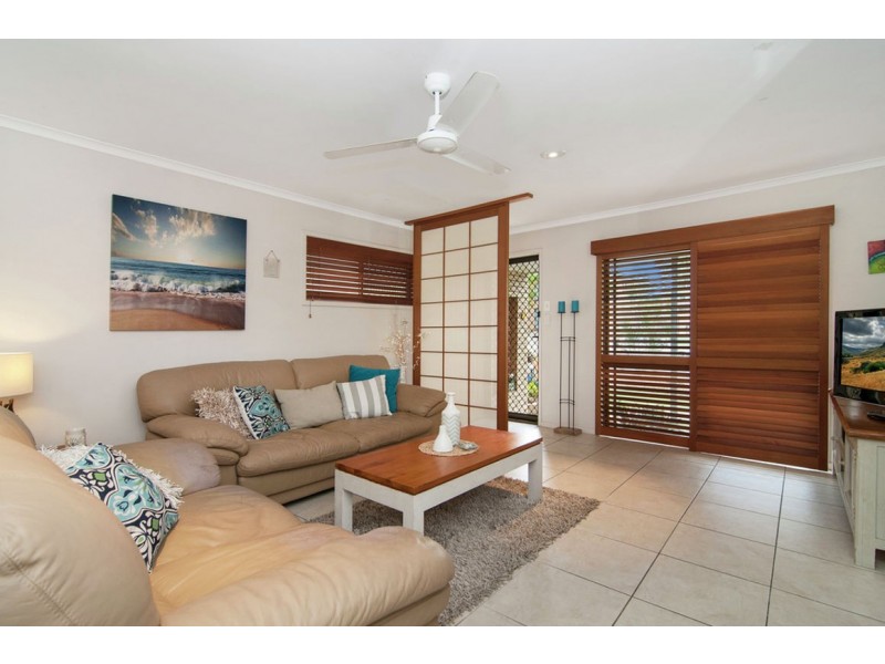 30 Caloola Drive, Springwood QLD 4127