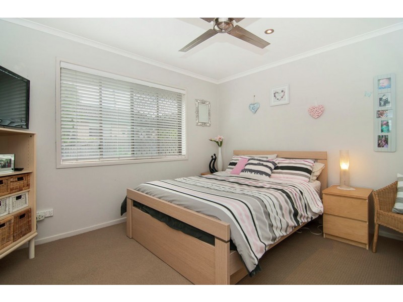 30 Caloola Drive, Springwood QLD 4127