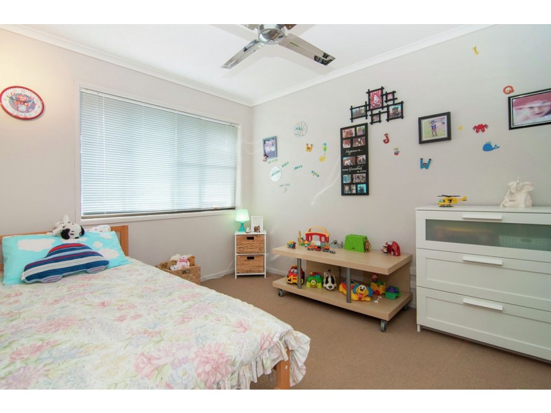 30 Caloola Drive, Springwood QLD 4127