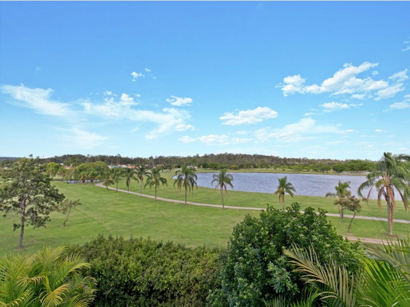 28/8 Peninsula Avenue, Cornubia QLD 4130